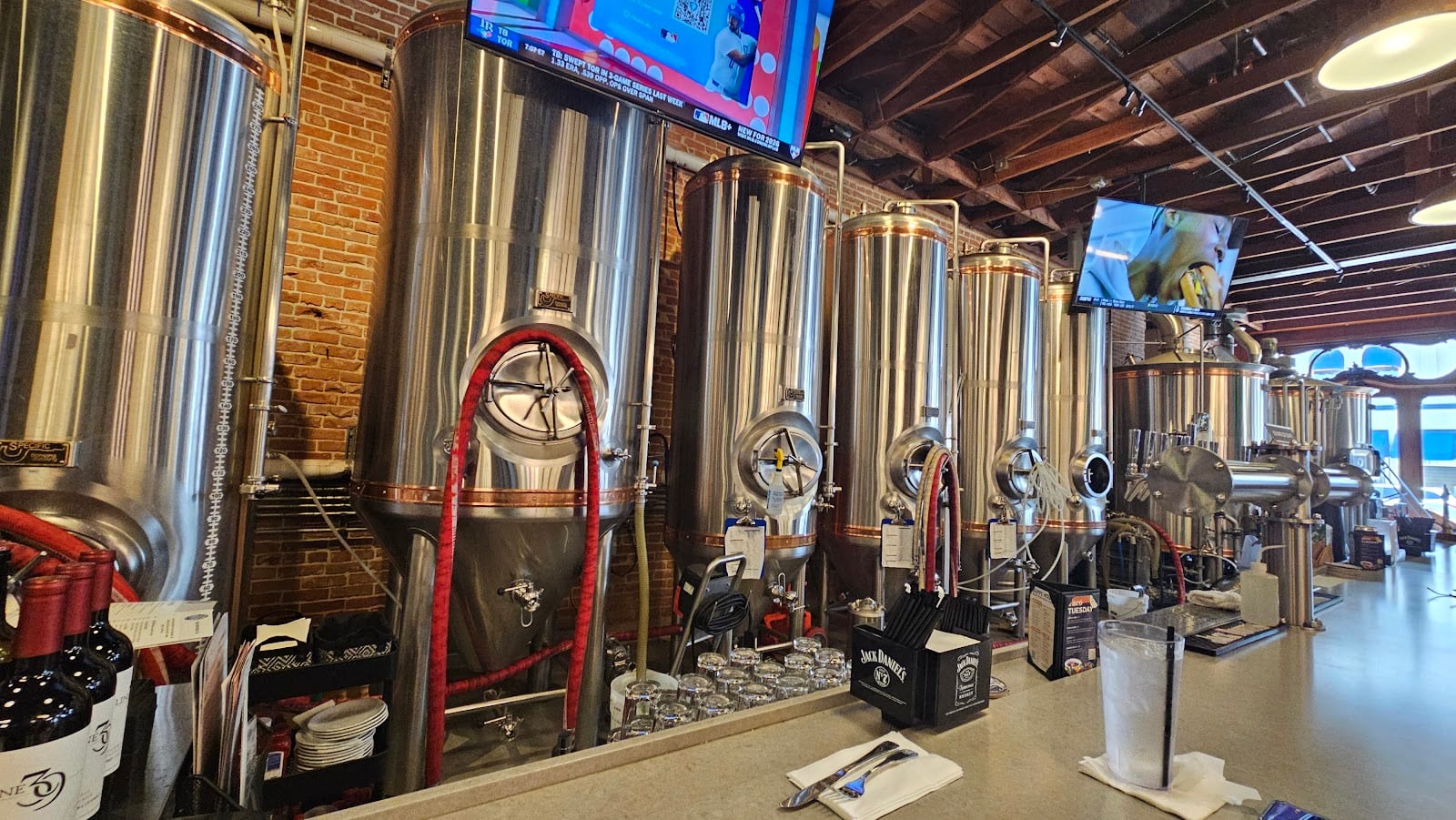 1886 Brewing Co. - Orange