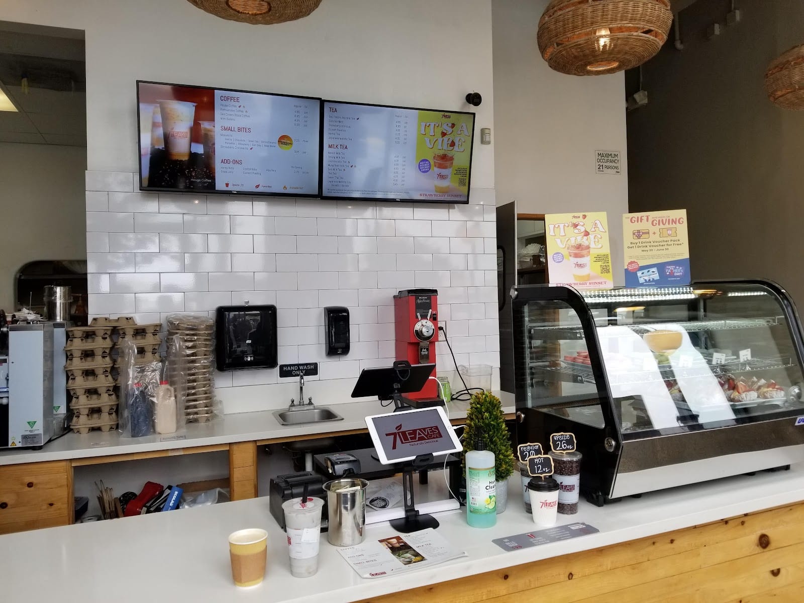 7 Leaves Cafe Fountain Valley