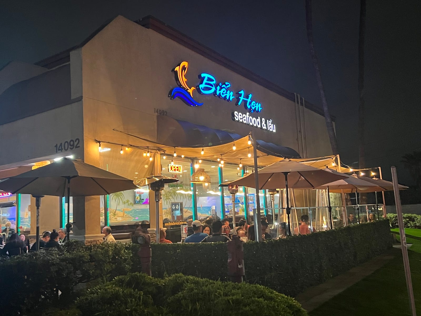 Biển Hẹn Seafood & Lẩu
