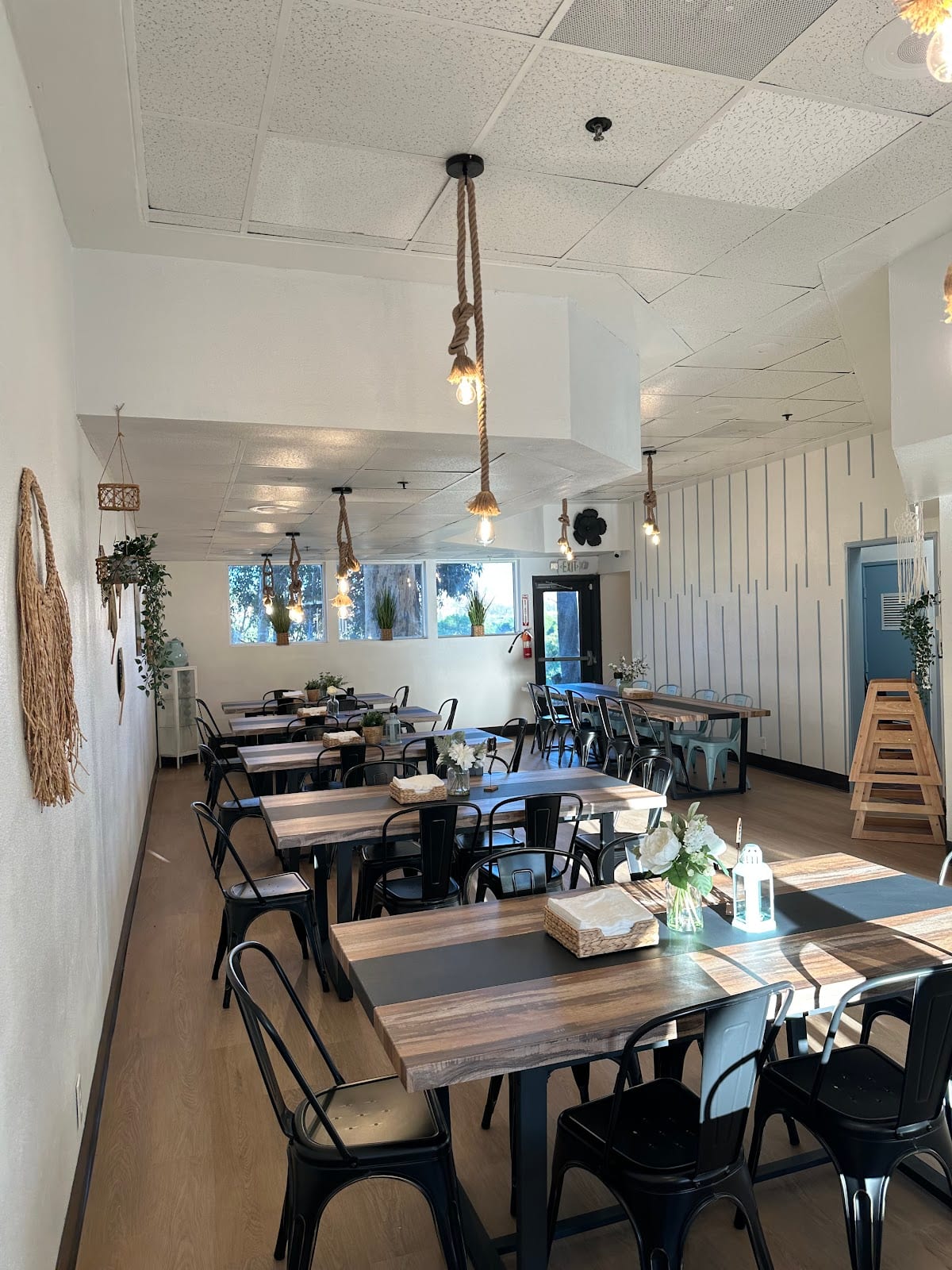Food House Persian Cuisine