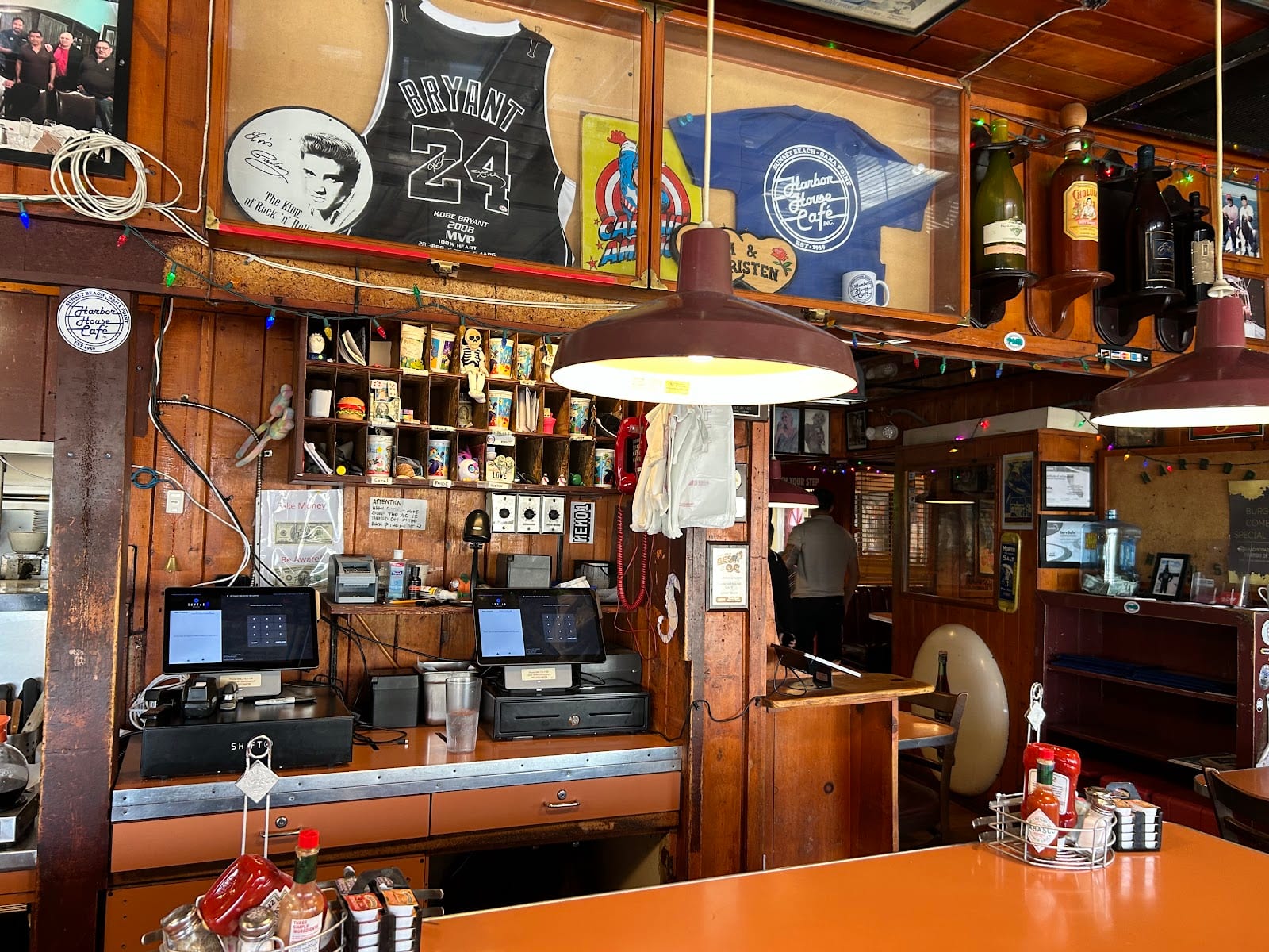 Harbor House Café