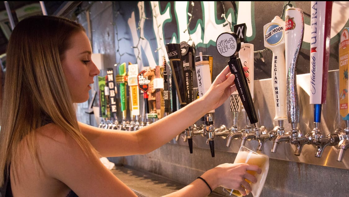 Kelly’s Korner Tavern