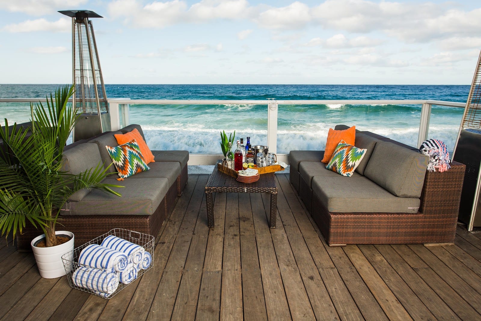 Las Brisas Pacific Edge