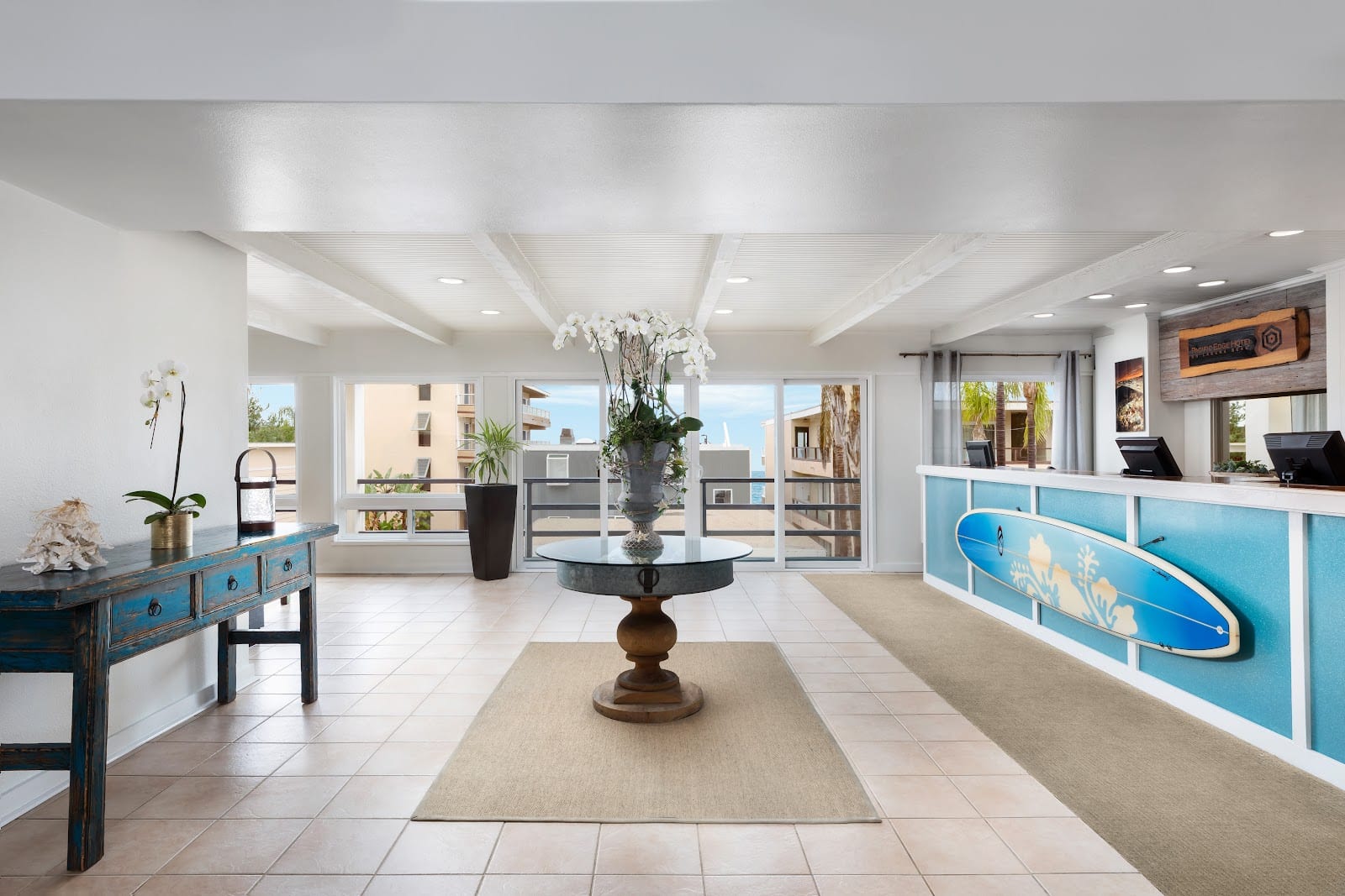Las Brisas Pacific Edge