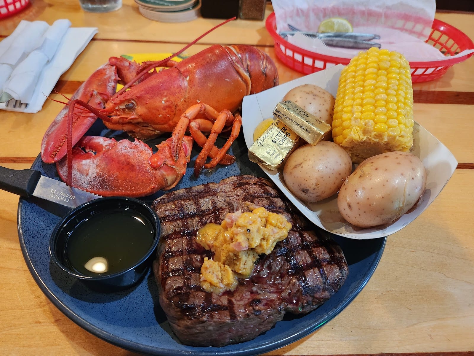 Longboard Restaurant & Pub