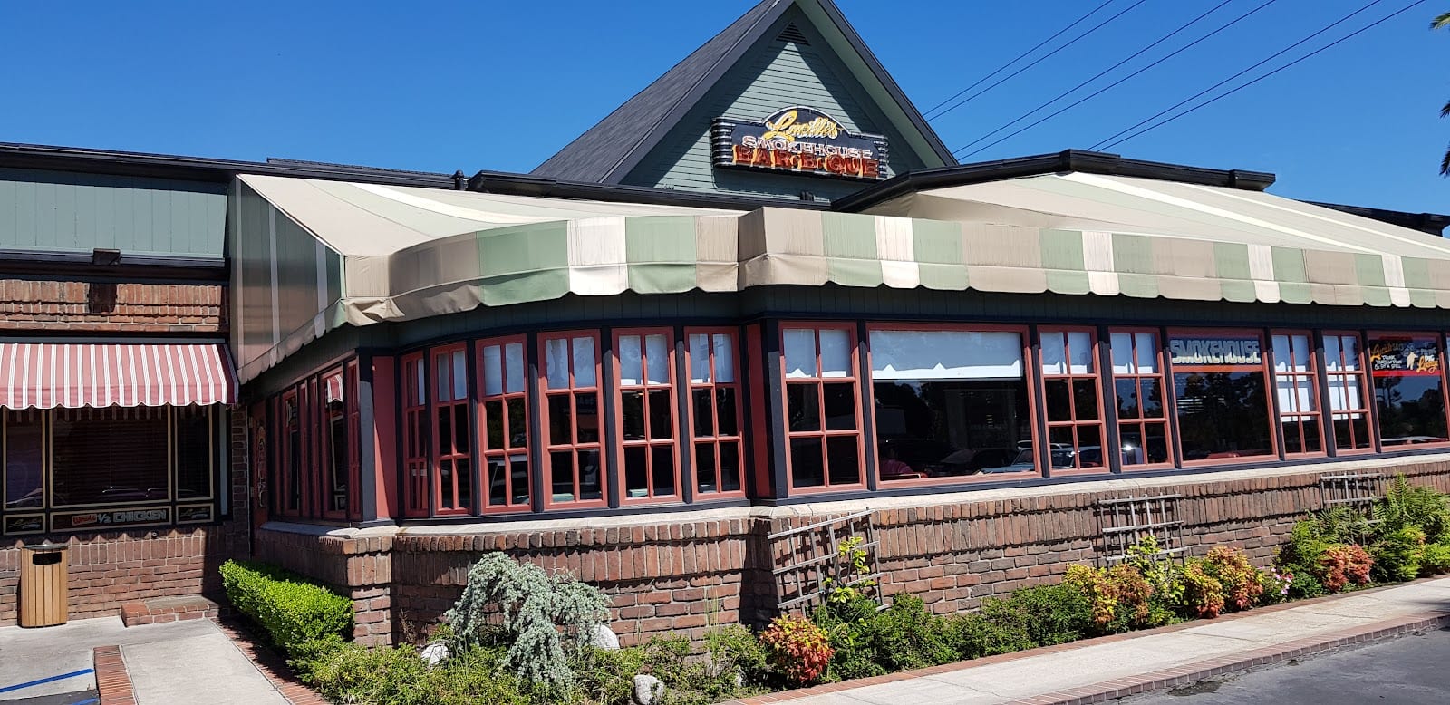 Lucille's Smokehouse Bar-B-Que