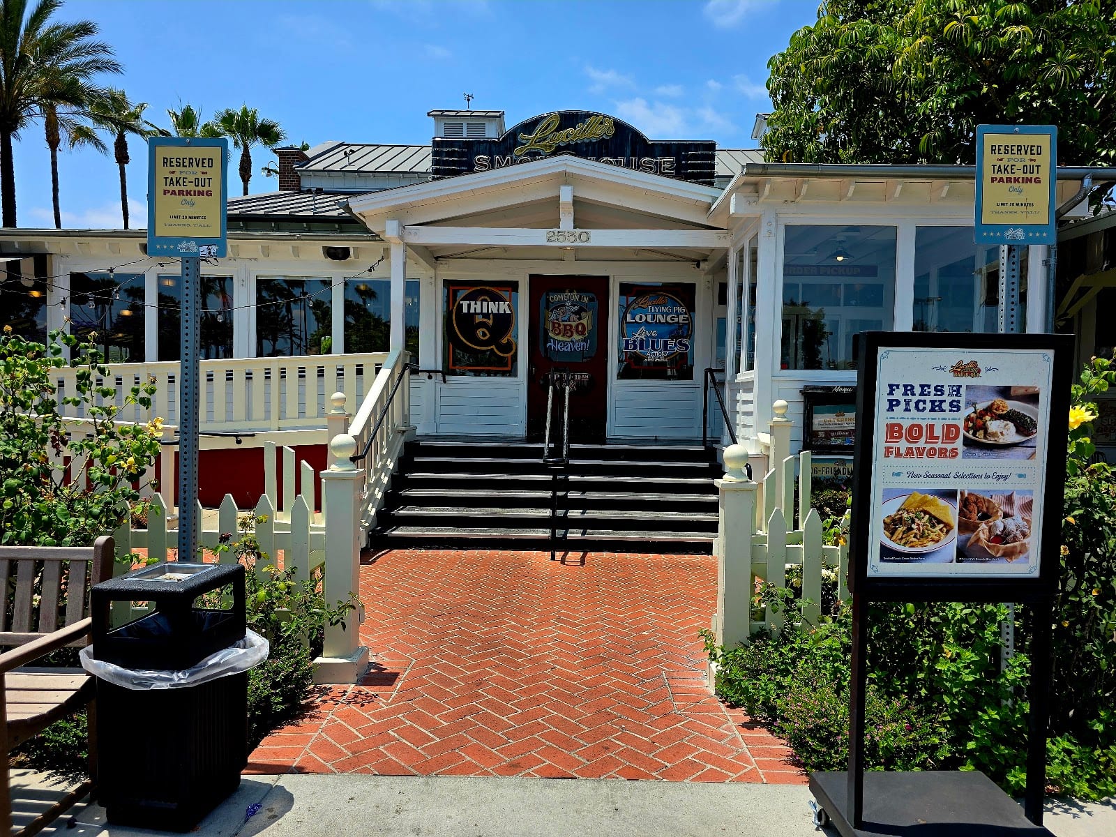 Lucille's Smokehouse Bar-B-Que