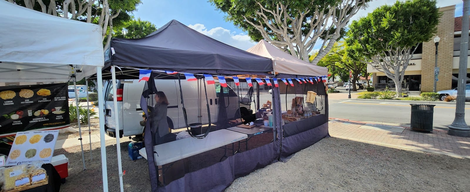 Old Town Tustin Farmers Market