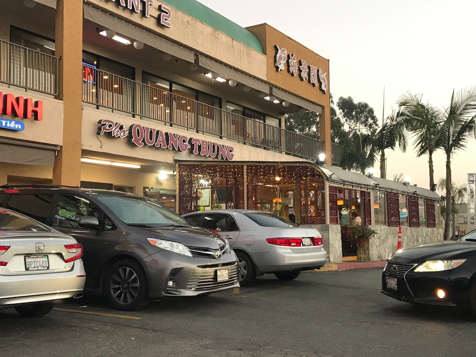 Pho Quang Trung