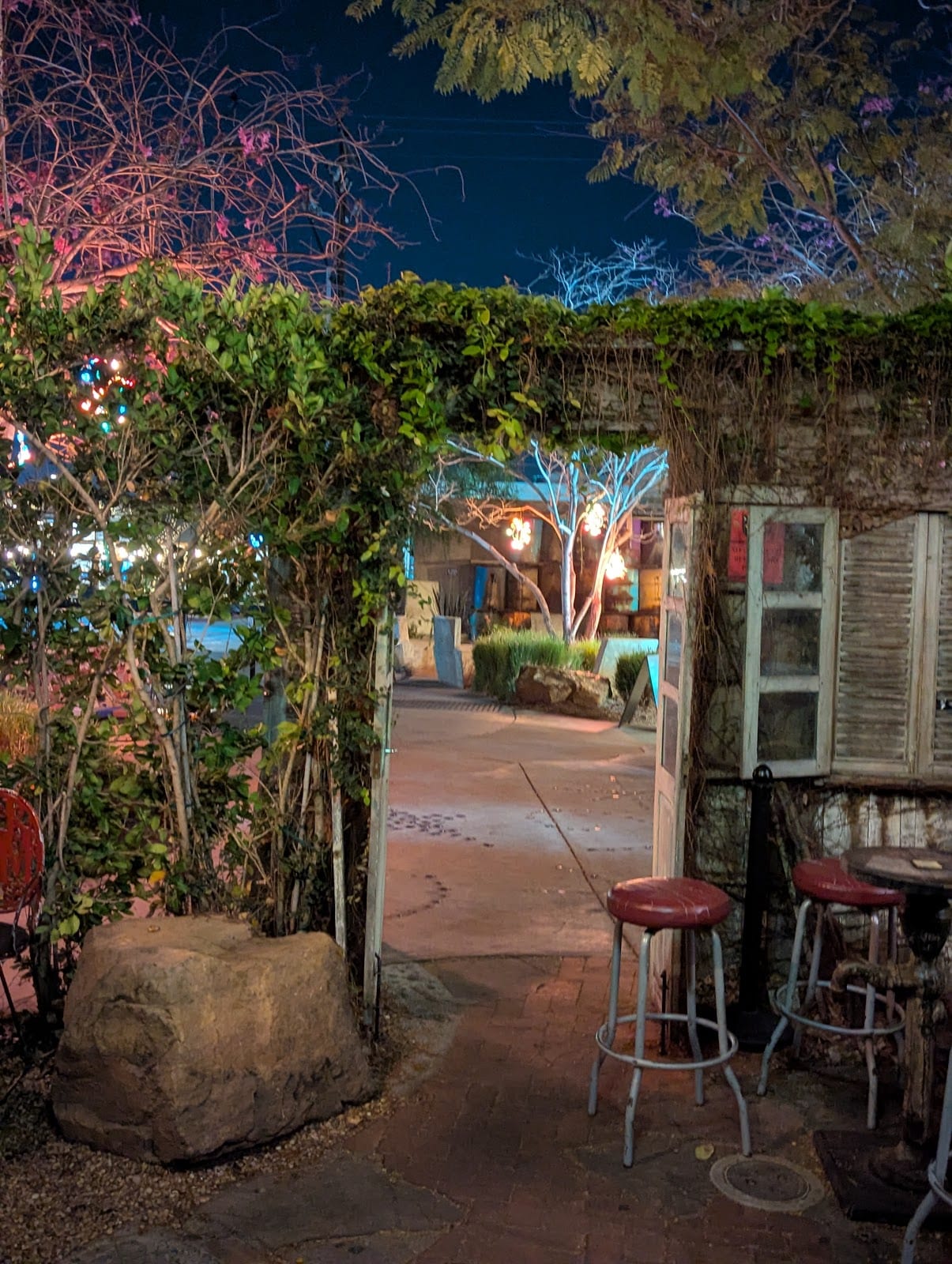 Ruin Bar