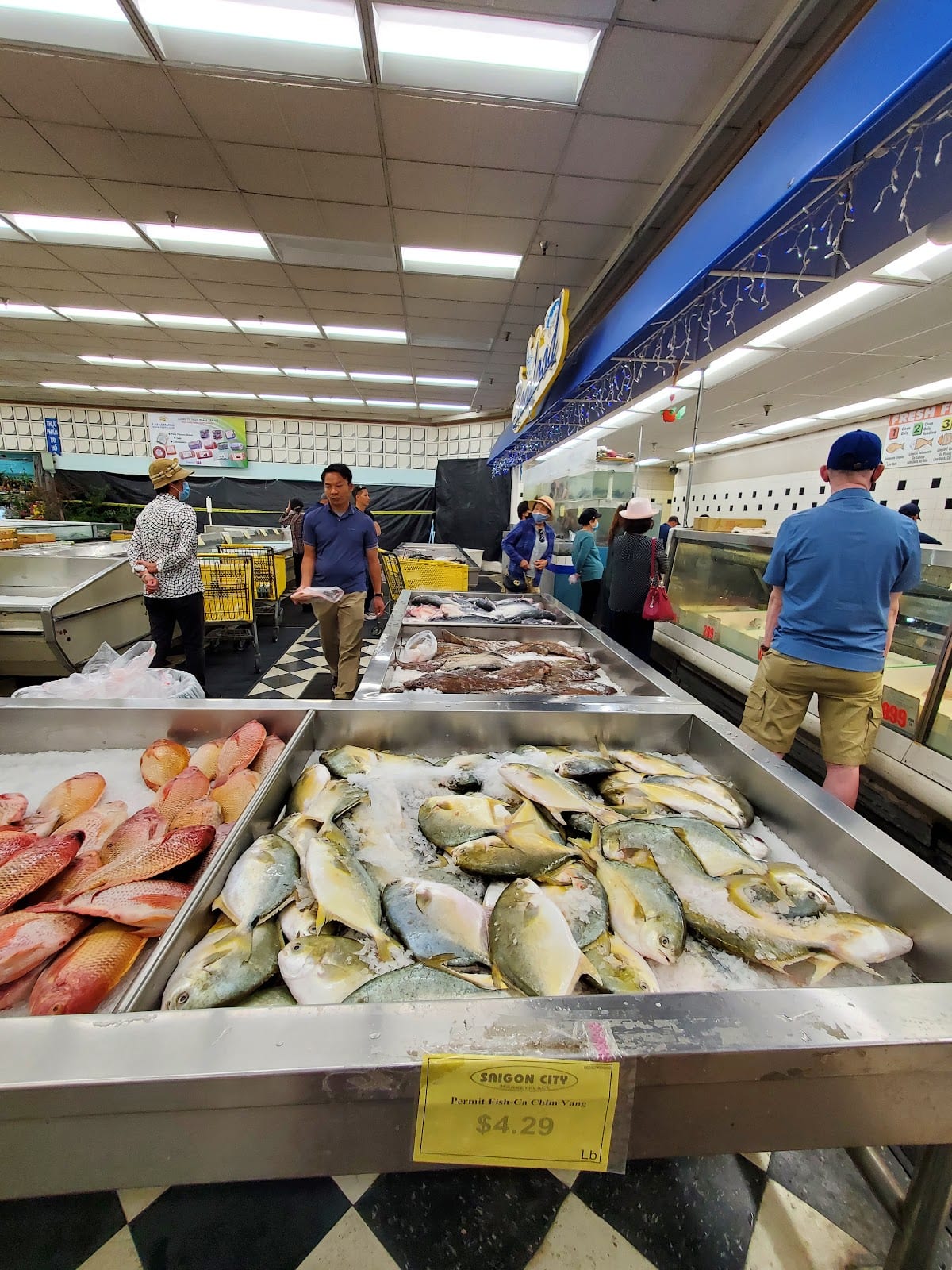 Saigon City Supermarket