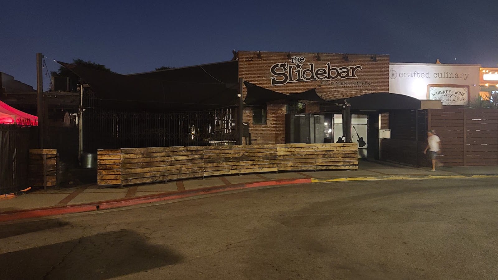 Slidebar Rock n' Roll Kitchen