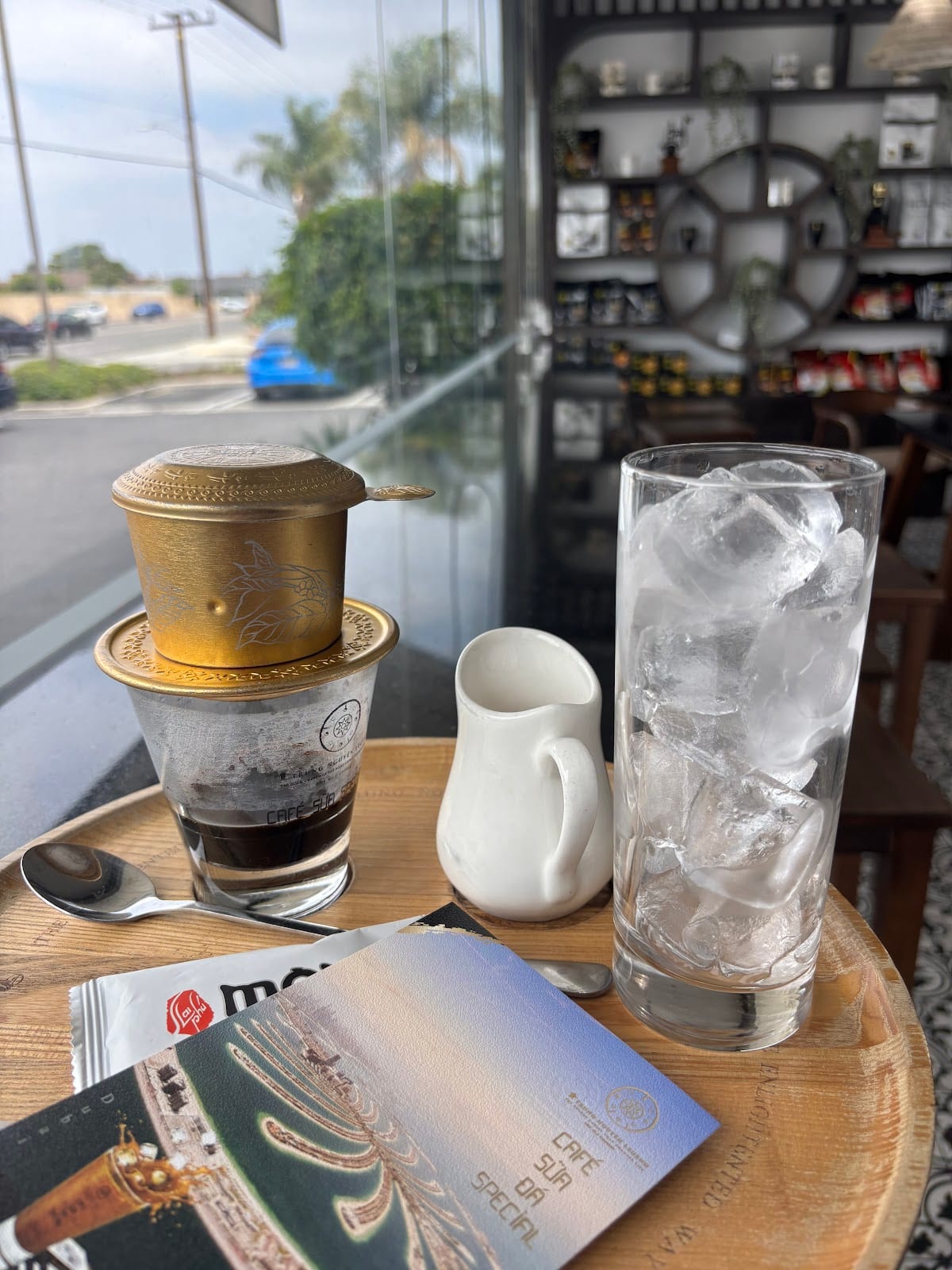 Trung Nguyên Legend Café